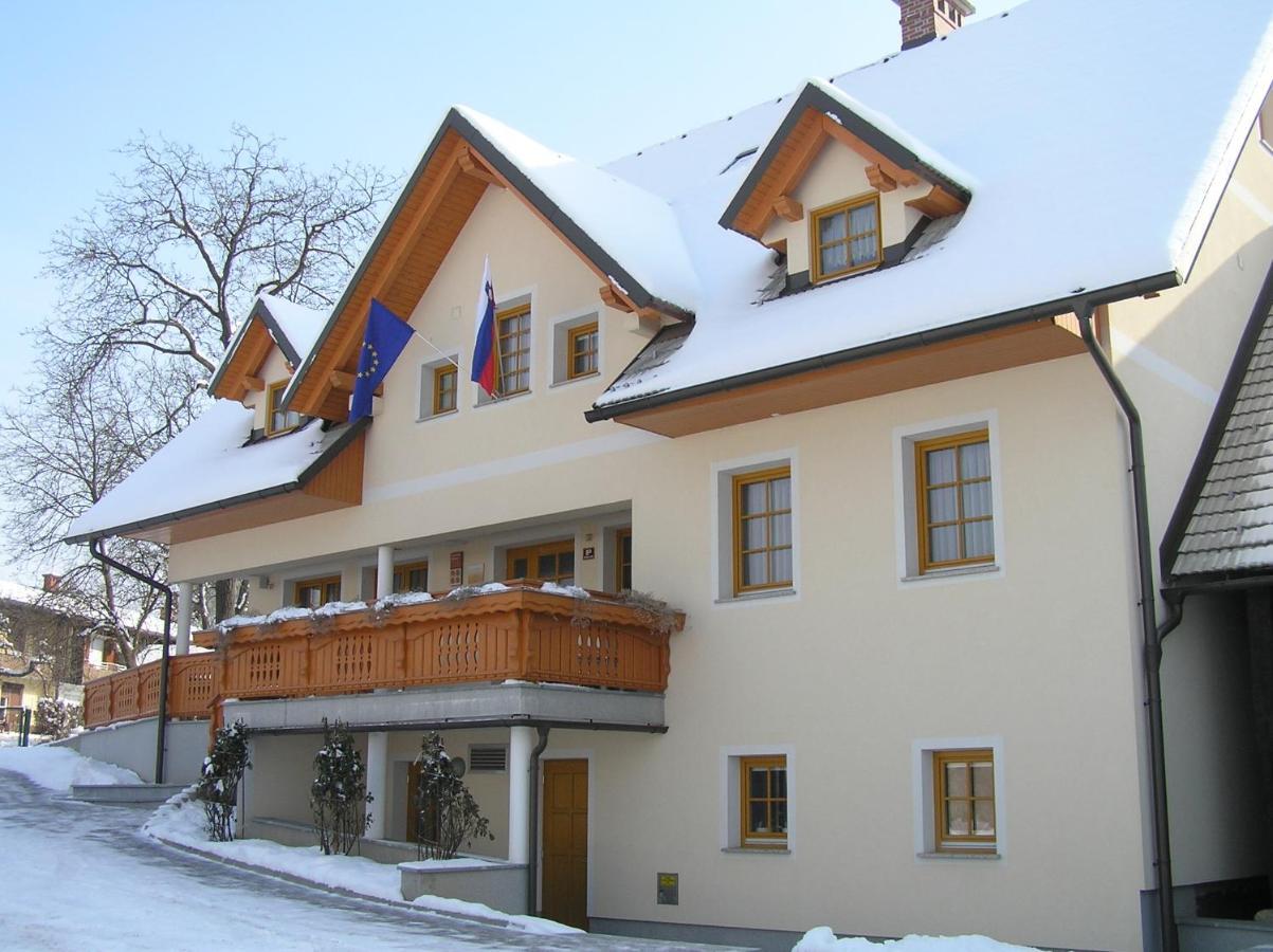 Turizem Loka - Hotel Loka Škofja Loka Exterior foto